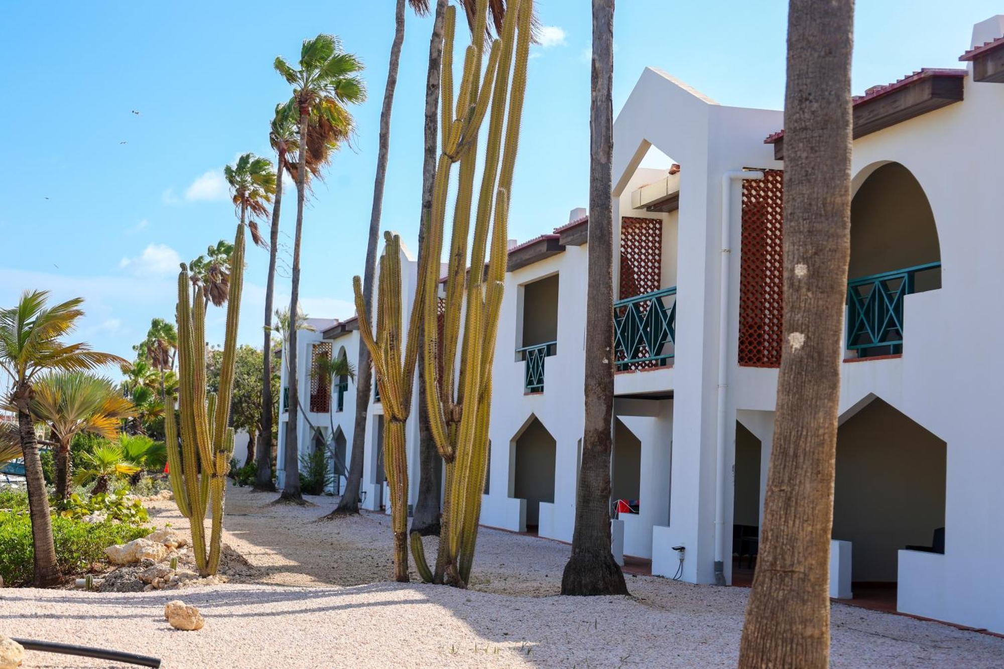 Van Der Valk Plaza Beach & Dive Resort Bonaire Kralendijk  Ngoại thất bức ảnh